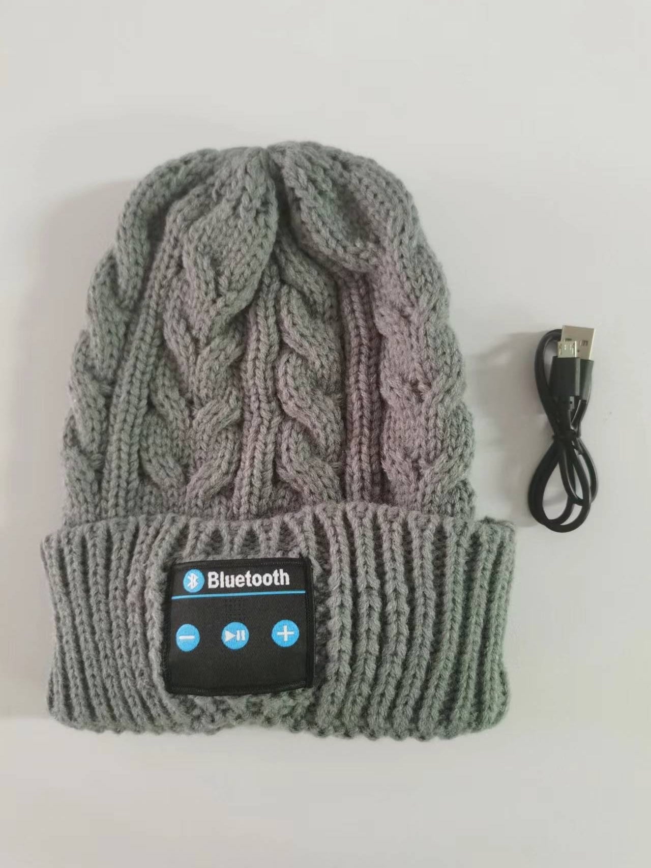 Men Women Bluetooth Beanie, Bluetooth 5.0 Wireless Winter Warm Knit Hats Cap, Mic and HD Speakers, Gifts for Outdoors Family Thanksgiving Christmas , Unisex Christmas Gift (Gray)